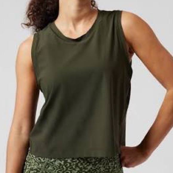 Athleta Ultimate Workout Tank - Picture 1 of 5